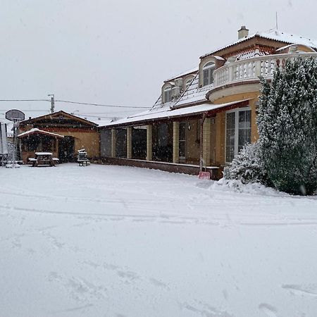 Ambrozia Guesthouse Nagykanizsa Luaran gambar