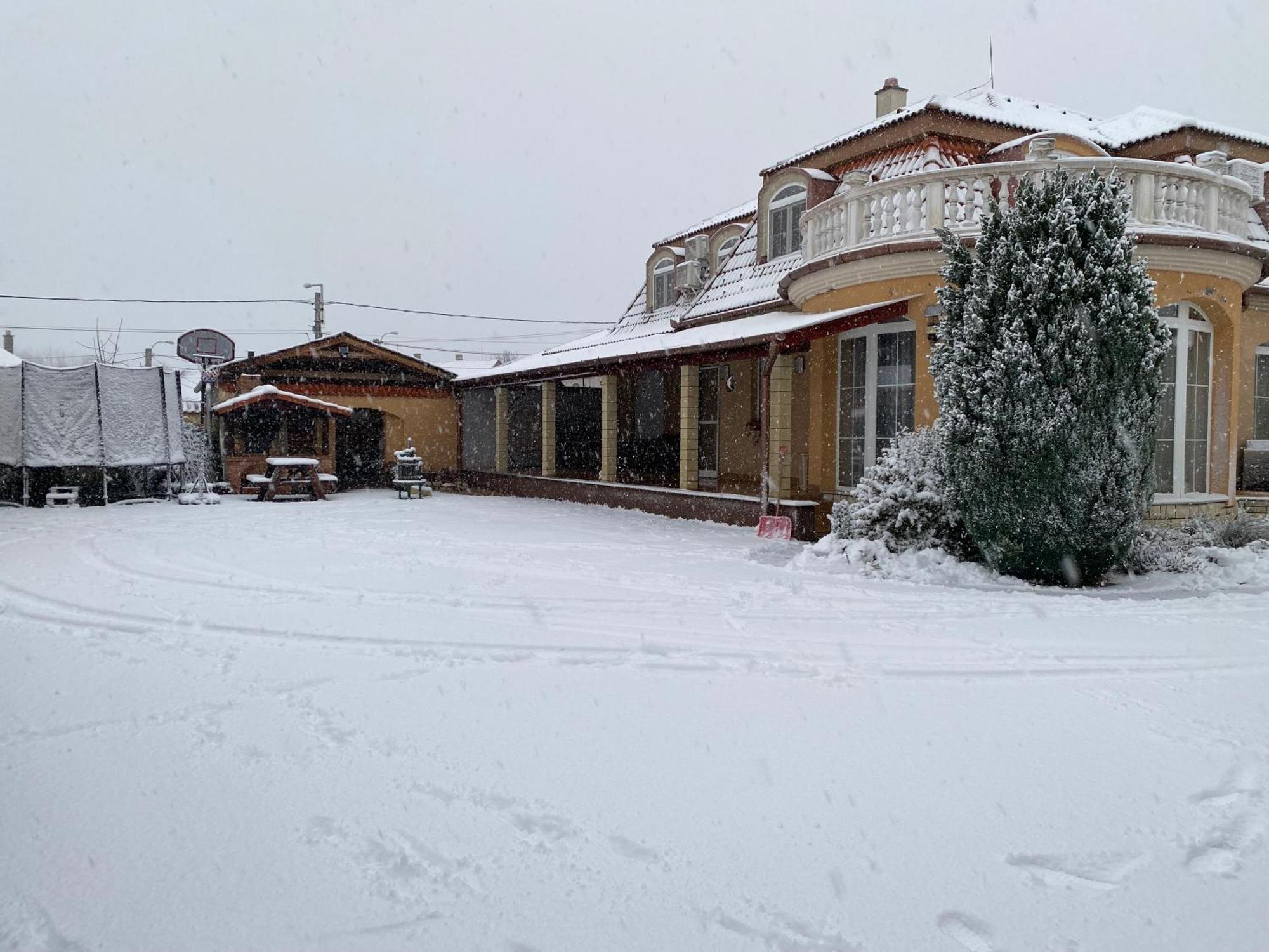 Ambrozia Guesthouse Nagykanizsa Luaran gambar