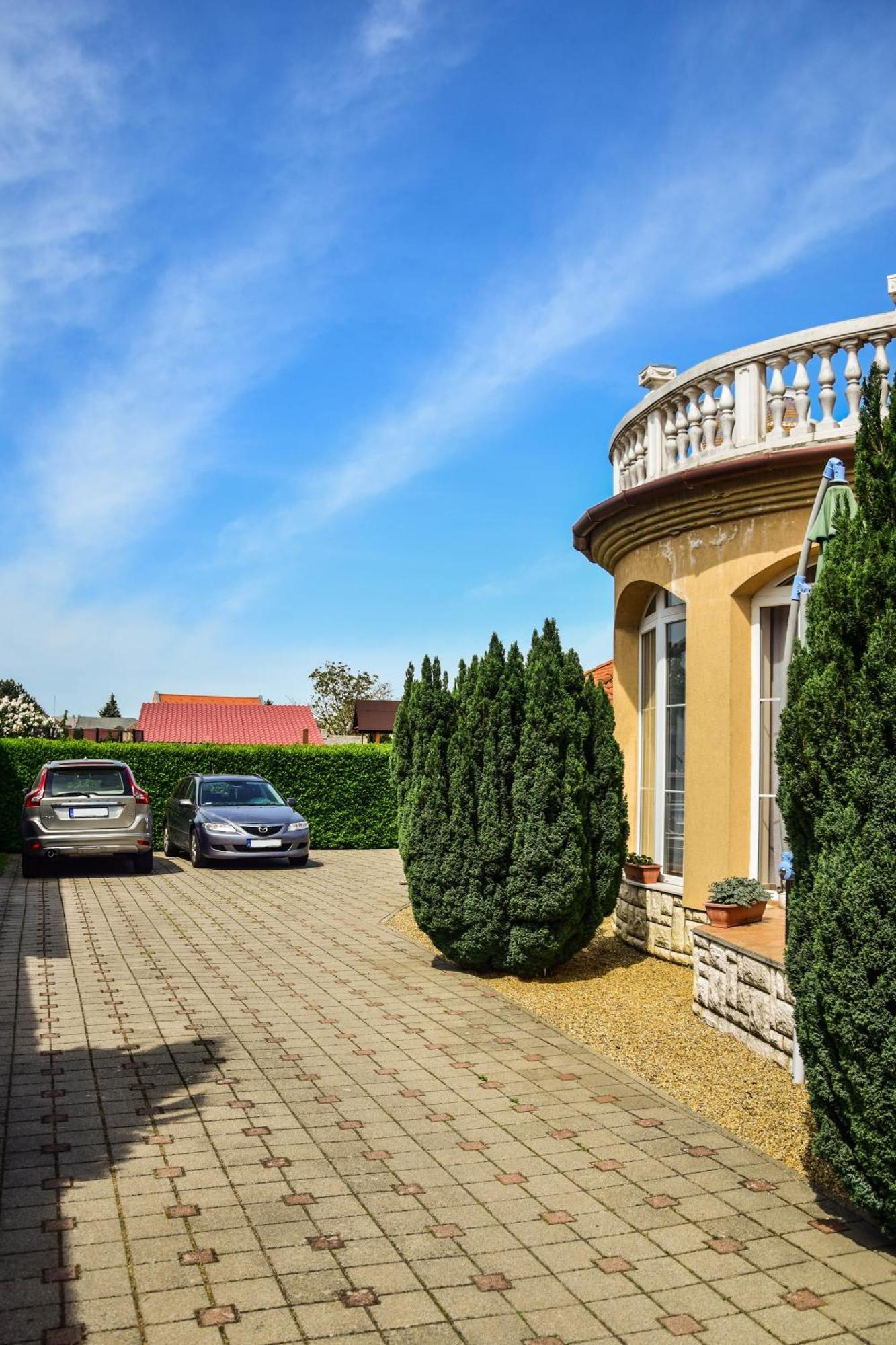 Ambrozia Guesthouse Nagykanizsa Luaran gambar
