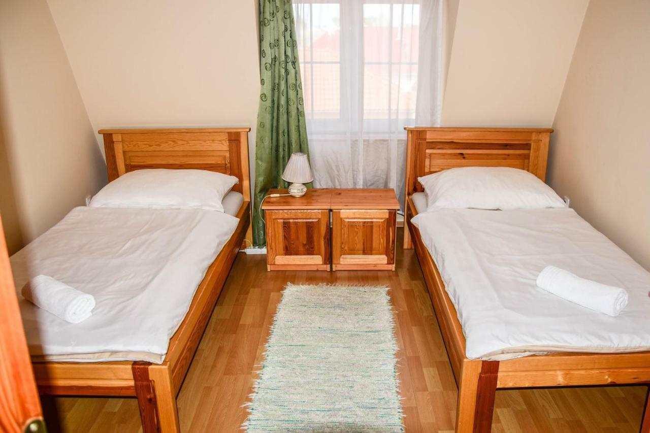 Ambrozia Guesthouse Nagykanizsa Luaran gambar